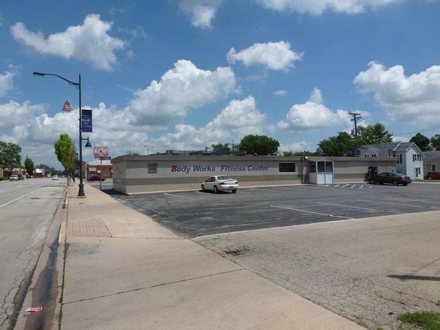 800 W Broadway St, Bradley, IL 60915